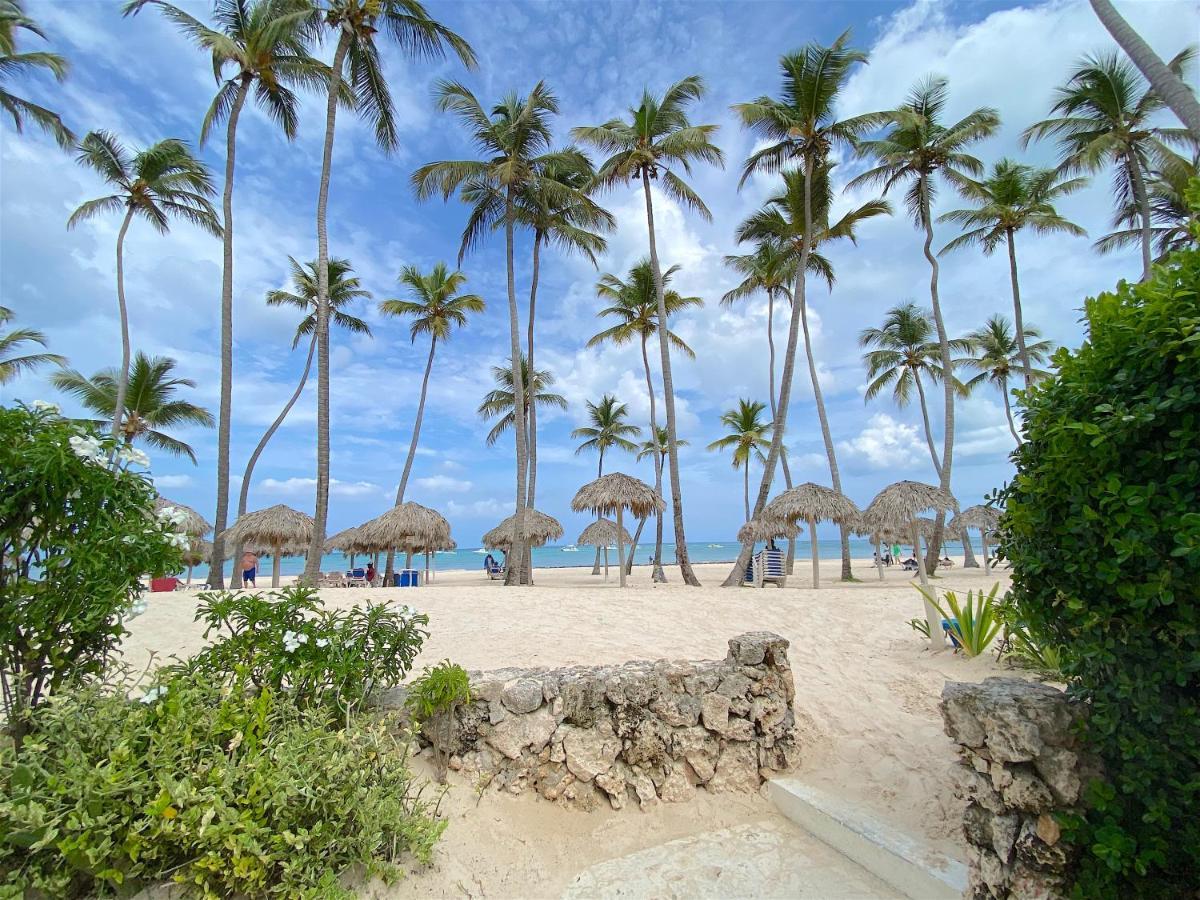 Tropical Villas And Suites - Beach Club, Spa, Restaurants - Playa Los Corales Punta Cana Exterior photo