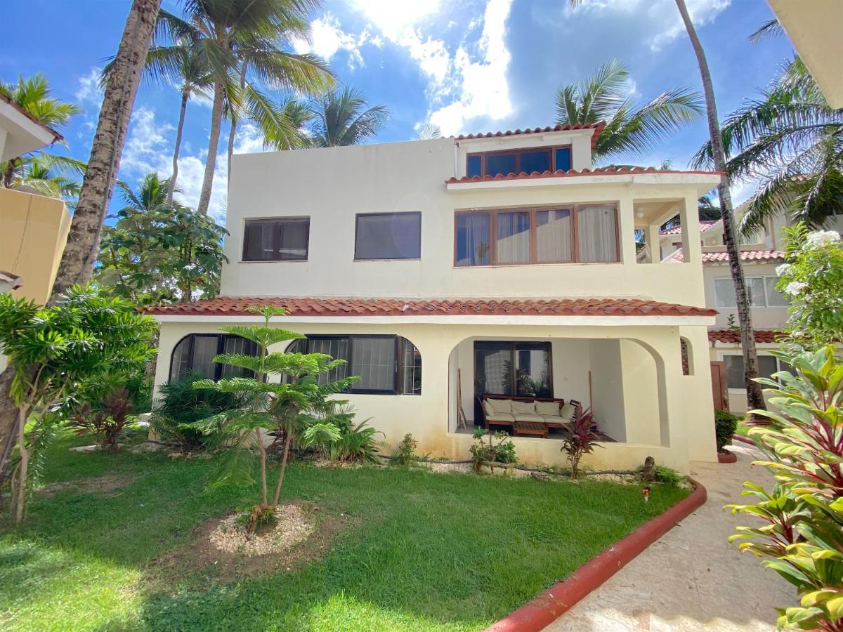 Tropical Villas And Suites - Beach Club, Spa, Restaurants - Playa Los Corales Punta Cana Room photo